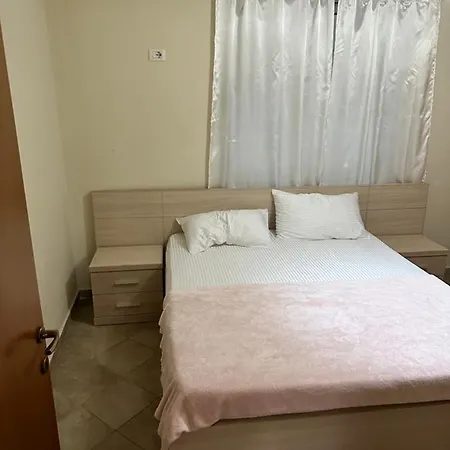 Sarande Suit Apartment 公寓 *
